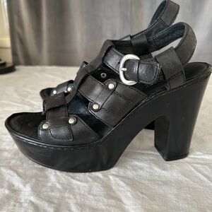 Black Platform Sandals